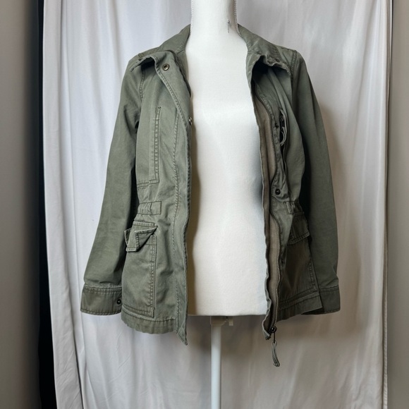 Madewell Green Utility Jacket with Adjustable Waist Size Small - Medium - Picture 3 of 15